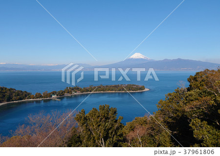 【静岡県・観光名所】大瀬崎と富士山 【静岡県・観光名所】大瀬崎と富士山 37961806