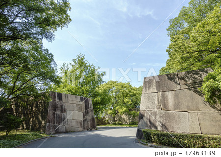 大阪城公園京橋口枡形の巨石肥後石 37963139