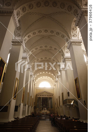 EUROPE LITHUANIA 37966416