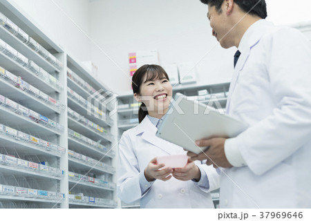薬局 薬剤師 薬局 薬剤師 37969646