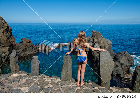 beautiful girl resting in natural ocean swimming beautiful girl resting in natural ocean swimming 37969814