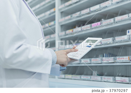 薬剤師　計算機 37970297