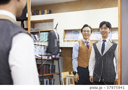 ビジネスマン 人 人間 37975941