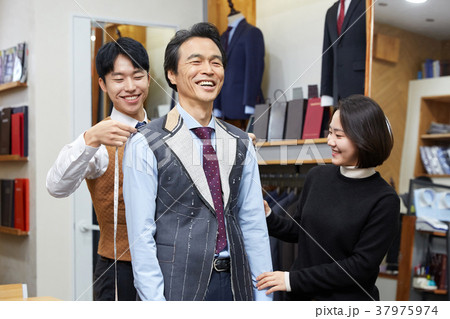 男 男性 男の子 37975974