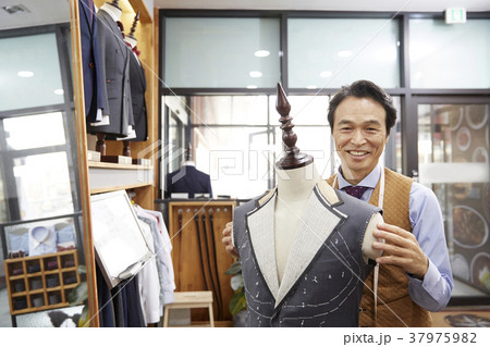 男 男性 男の子 37975982