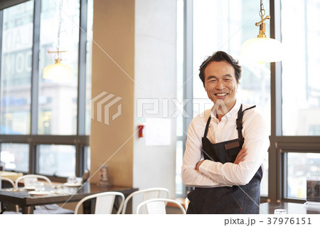 レストラン 食堂 エプロン 37976151