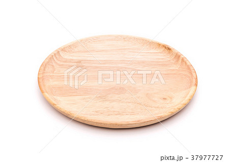 New empty wooden bowl. Studio shot isolated on white background 37977727