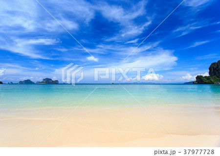 Railay beach, Krabi, Andaman sea Thailand 37977728
