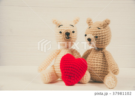 Couple teddy bear with red heart crochet knitting handmade on wh 37981102