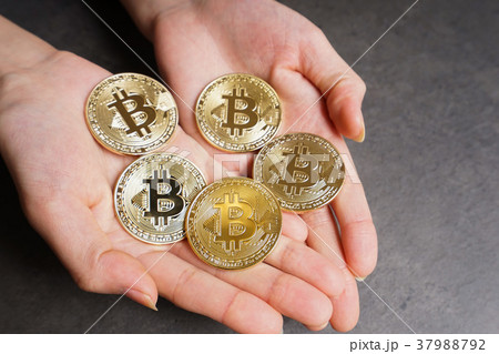 仮想通貨・ビットコインイメージ 37988792