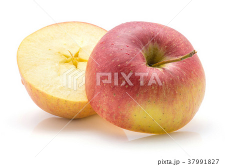 Raw evelina apple isolated 37991827