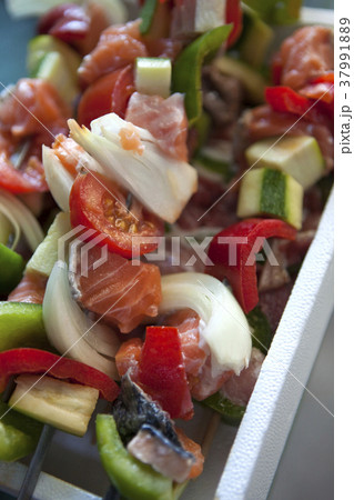 Skewers 37991889