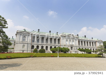 東京・迎賓館赤坂離宮　主庭側より 37992941