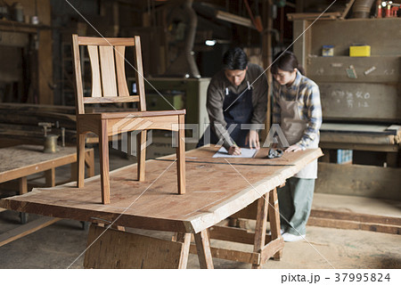 家具職人　師弟　ワークショップ 37995824