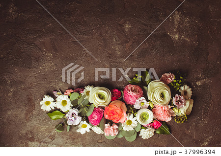 Floral round frame  37996394