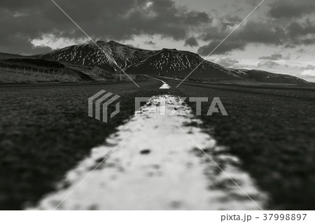 Beautiful scenery of mountains and grassland Beautiful scenery of mountains and grassland 37998897