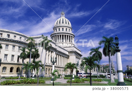 AMERICA CUBA HAVANA 38000575