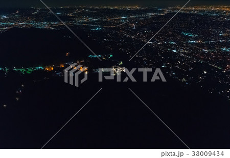 Aerial view of Los Angeles from behind Griffith Aerial view of Los Angeles from behind Griffith 38009434