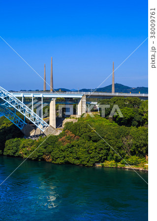 針尾送信所と新西海橋　【長崎県佐世保市】 38009761