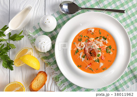 bisque in a white wide rim bowl 38011962