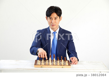 チェス 勝負 会社員 38012064