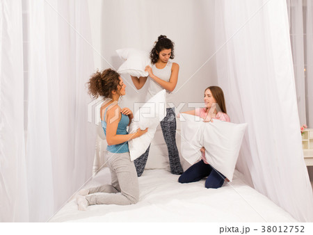Funny pillow game 38012752