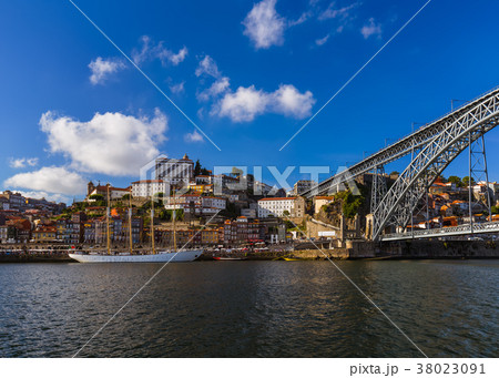 Porto old town - Portugal 38023091