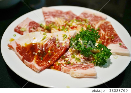 焼き肉、ロース肉 38023769
