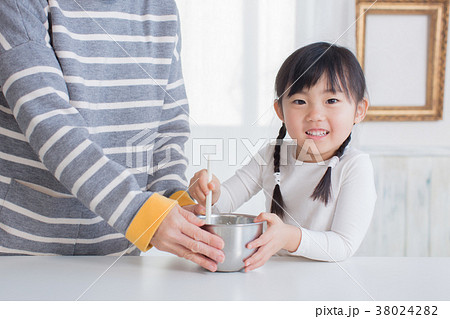 お菓子作り 38024282