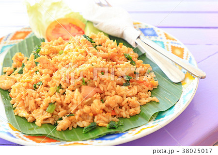 おいしいナシゴレン 38025017