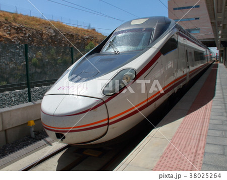 スペイン国鉄 Renfe Avant S114 38025264
