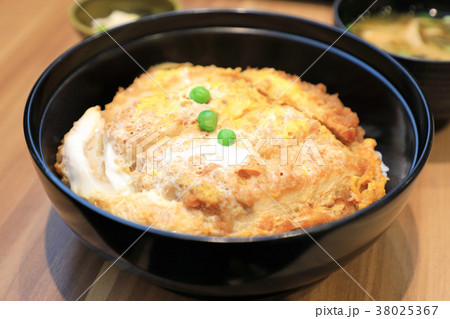 おいしいカツ丼 38025367