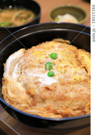 おいしいカツ丼の写真素材