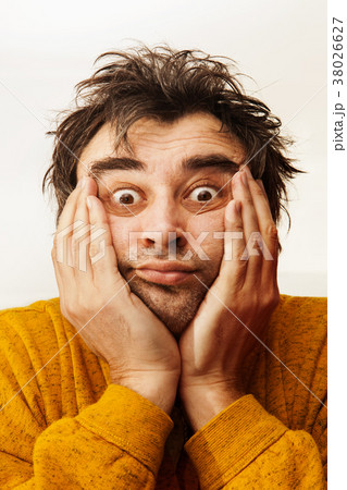 face of disheveled man 38026627