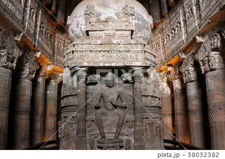インド紀行 その201802 : 感動のアジャンター石窟寺院 その201802 インド紀行 その201802 : 感動のアジャンター石窟寺院 その201802 38032382