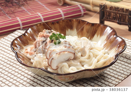 udon udon 38036137
