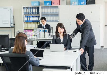 オフィス 38037266