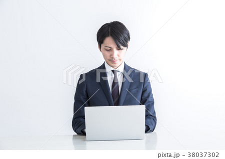 ビジネスパーソン 38037302