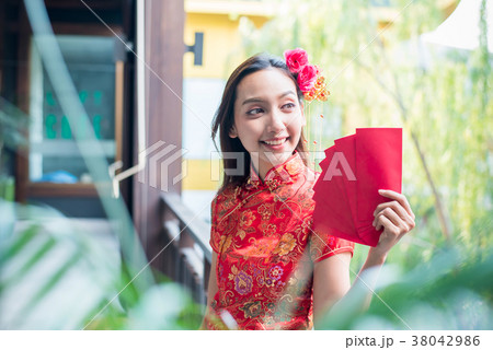 Chinese New Year, Beautiful Asian woman Chinese New Year, Beautiful Asian woman 38042986