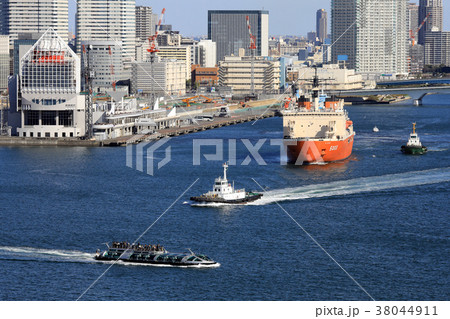 南極観測船　しらせ 38044911