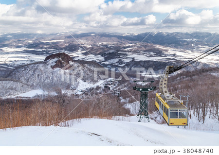 Ropeway or cable car transportation to Mount Usu Ropeway or cable car transportation to Mount Usu 38048740