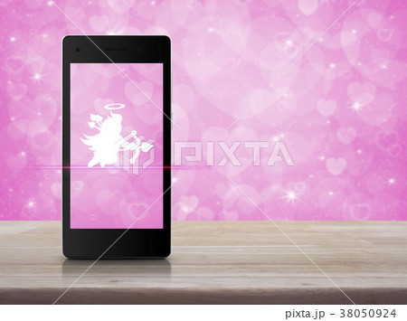 Internet online love connection, Valentines day Internet online love connection, Valentines day 38050924