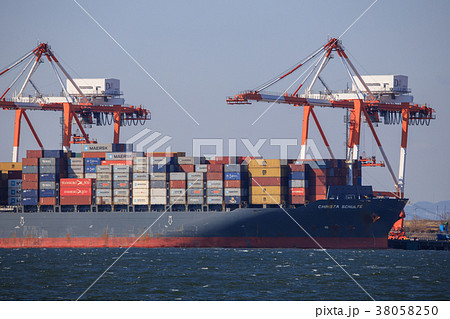 夢洲コンテナターミナル 38058250