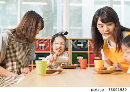 幼稚園 保育園 幼稚園 保育園 38061989
