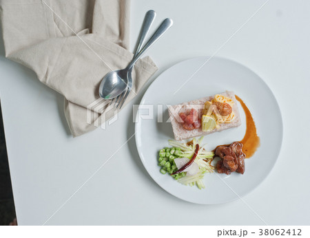 Fried rice Mixed with Shrimp paste(Kao Cluk Ka Pi) 38062412
