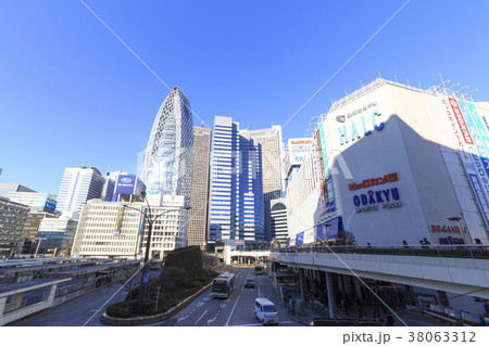 新宿駅西口　高層ビル 38063312