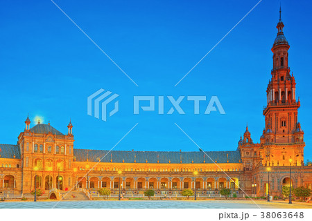 Spain Square (Plaza de Espana) 38063648