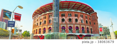 PURA BRASA Arenas de Barcelona  38063679