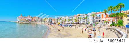 View of the beach and the sea shore  38063691