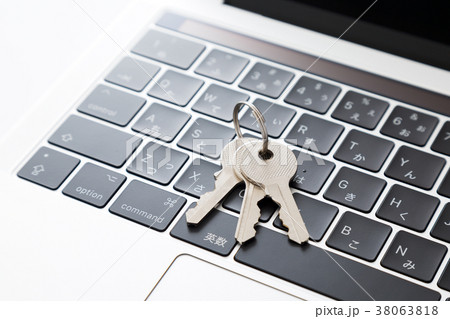 パソコン 38063818